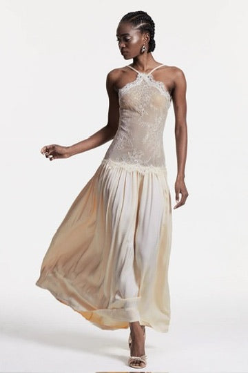 Innovare Denim - Cadwalader Lace Floral Ruch Maxi Dress